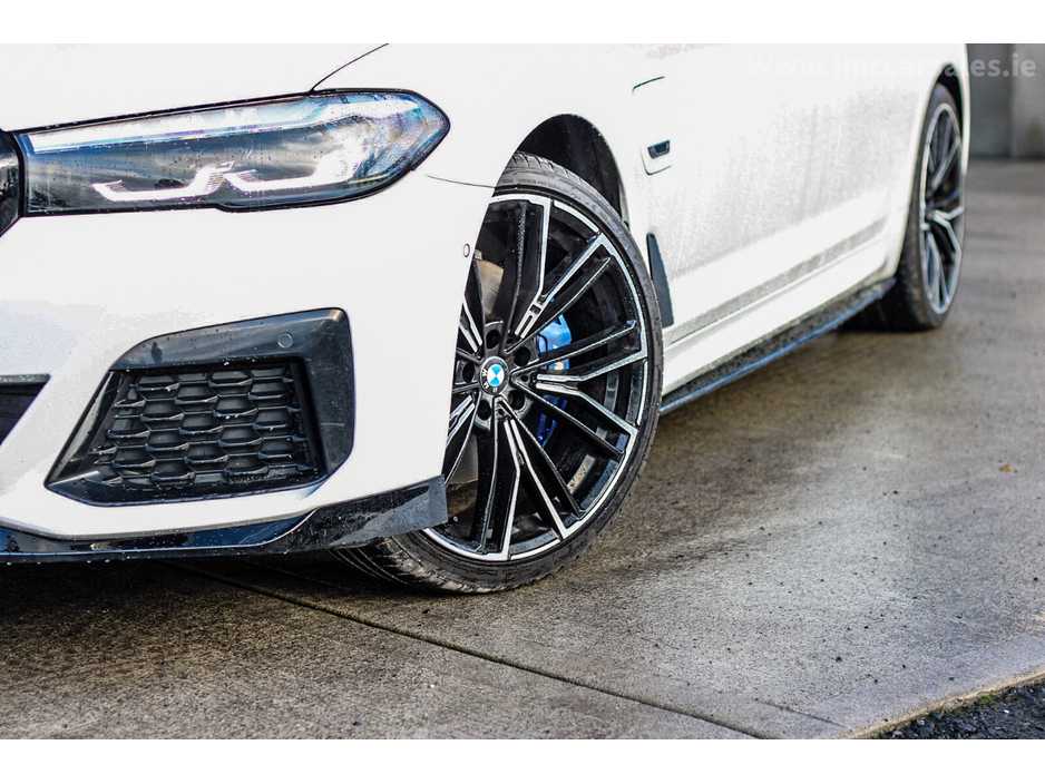 2022 BMW 5 Series 530e M Sport €36,995