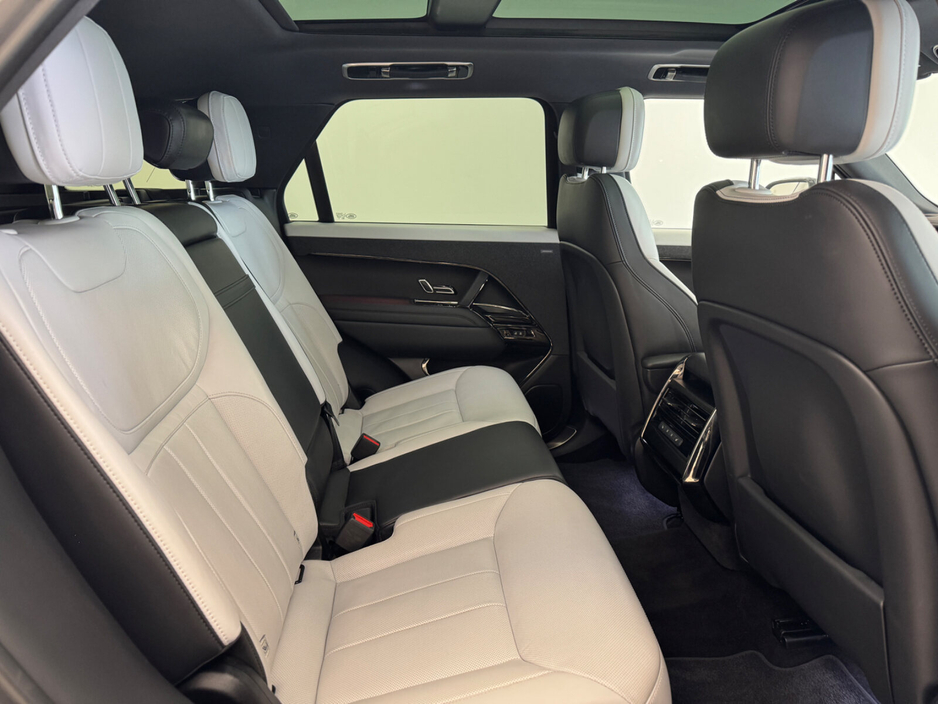 2024 Land Rover Range Rover Sport 3.0 I6 400 PS AWD Auto Dynamic HSE €104,000