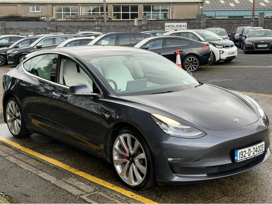 2019 Tesla Model 3 PERFORMACE..WHITE LEATHER..AWD €20,900