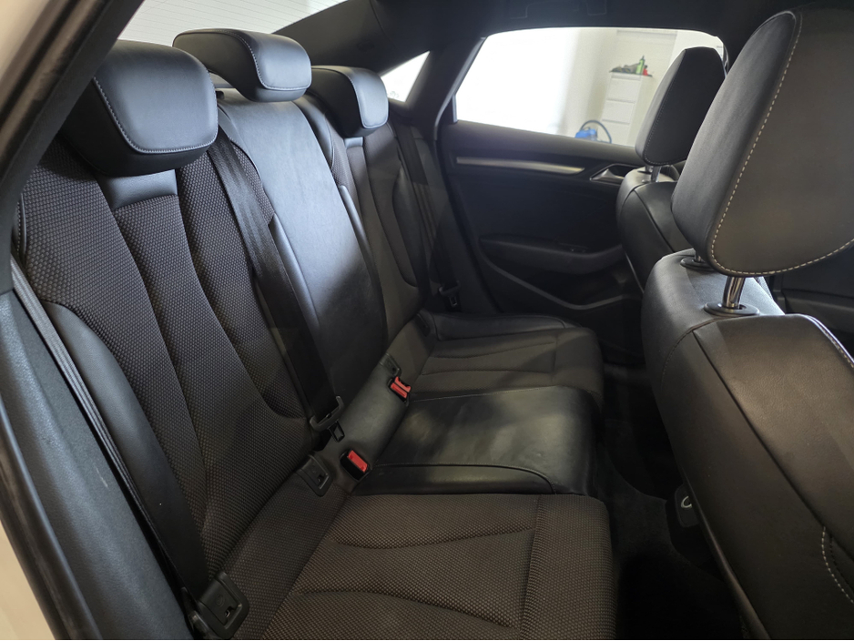 2017 Audi A3 - image 10