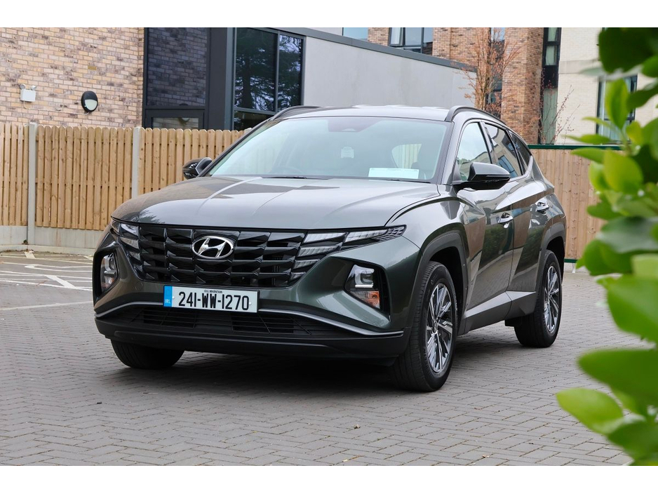 2024 Hyundai Tucson - image 3