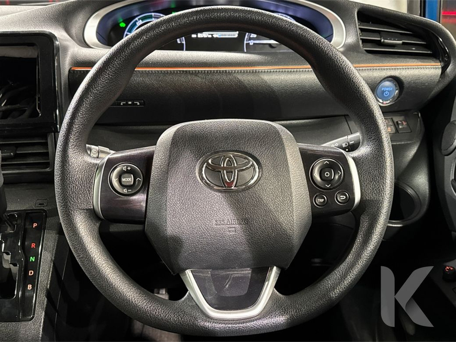 2019 Toyota Sienta - image 15