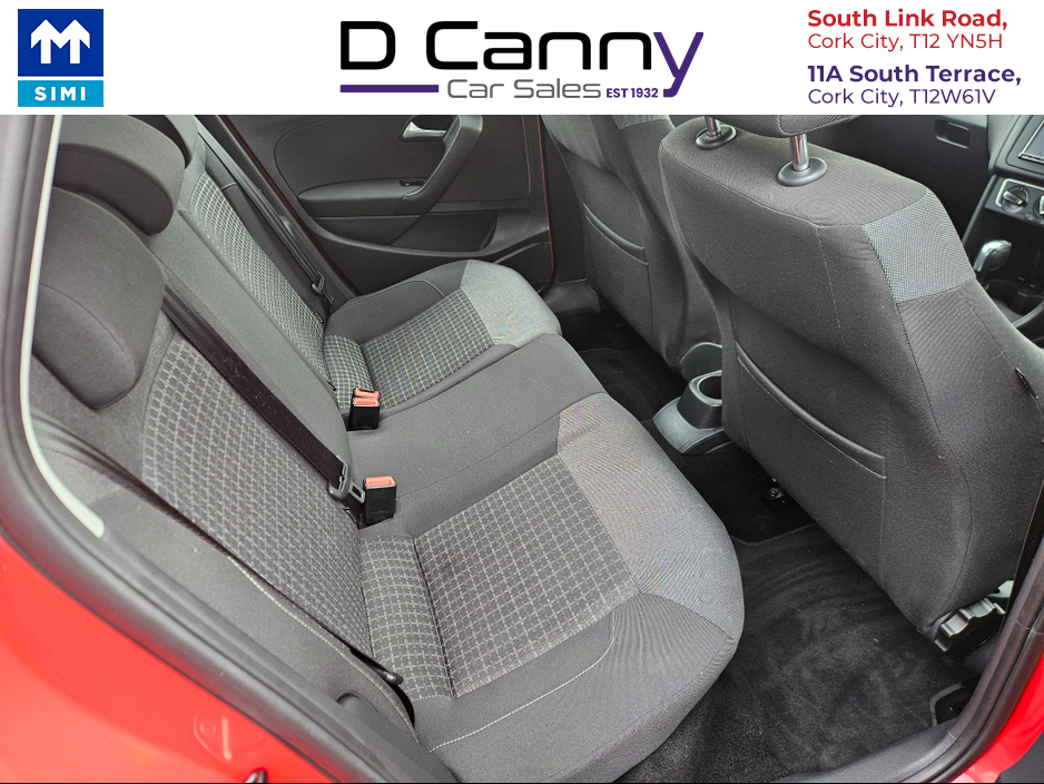 2016 Volkswagen Polo - image 9