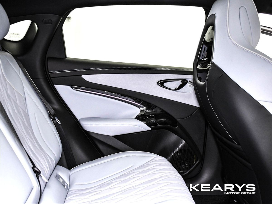 2025 BYD Seal - image 9