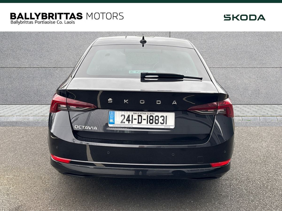 2024 Skoda Octavia - image 4