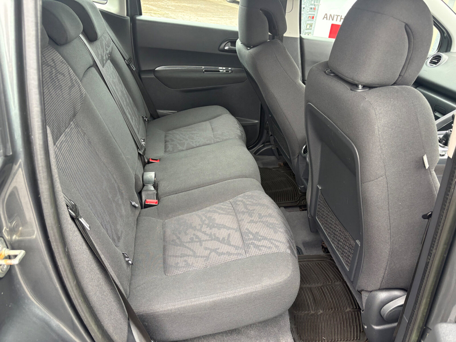 2013 Peugeot 3008 1.6 HDI 112 bhp Active Grip Control €4,999