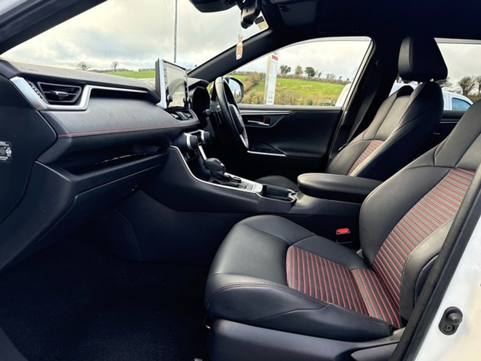 2022 Toyota Rav4 RAV4 PHEV AWD €36,950