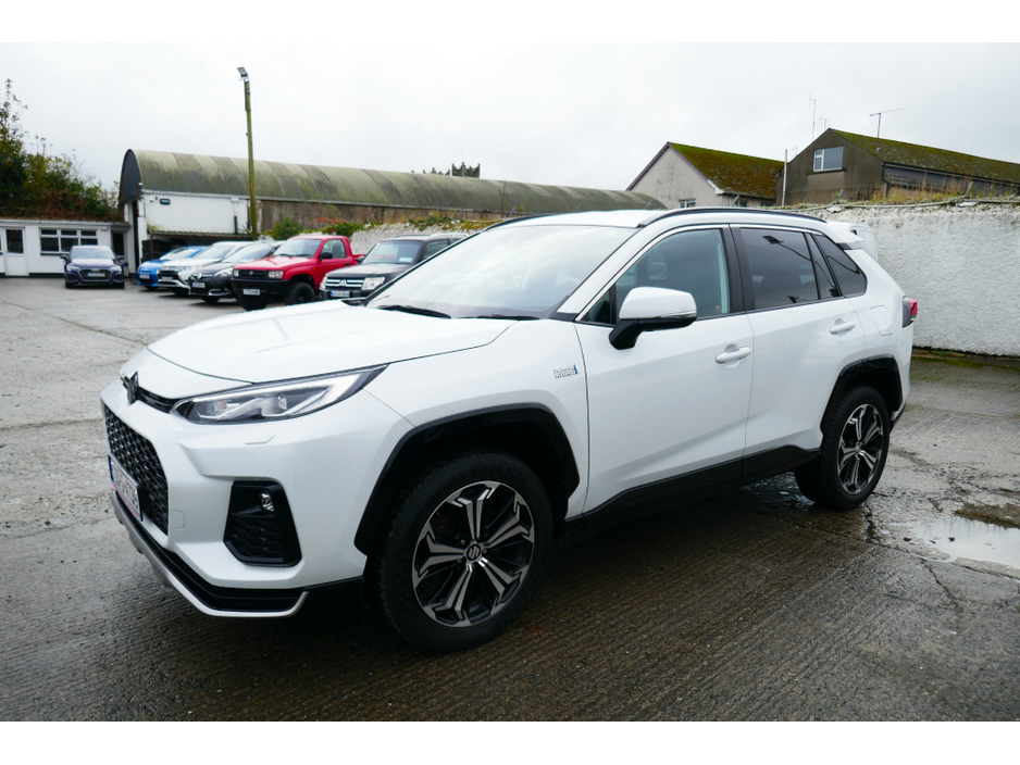 2023 Toyota Rav4 ACROSS 2.5 E FOUR 302PS PHEV €38,000
