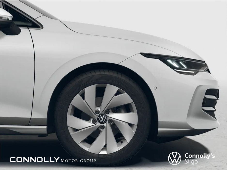 2026 Volkswagen Golf - image 7