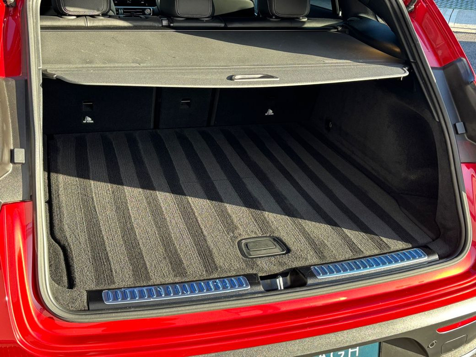 2023 Mercedes-Benz EQC - image 35