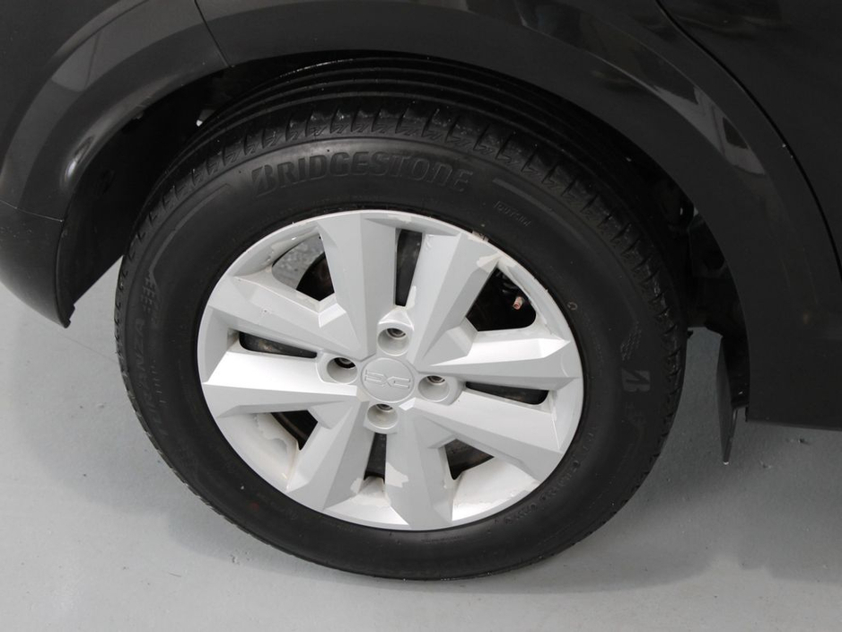 2023 Dacia Sandero - image 28