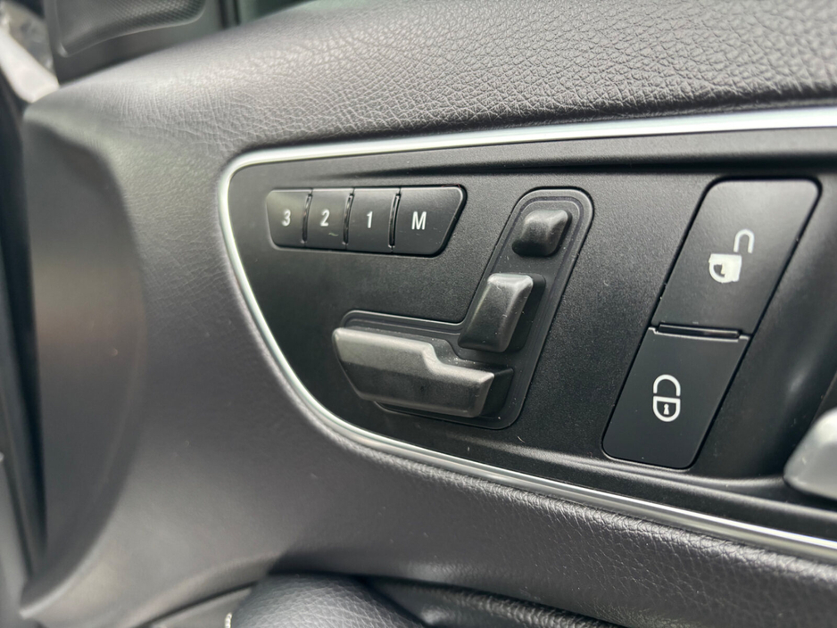 2014 Mercedes-Benz A Class - image 20