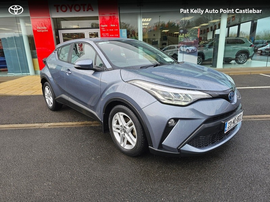 2023 Toyota C-HR C-HR HYBRID LUNA €29,900