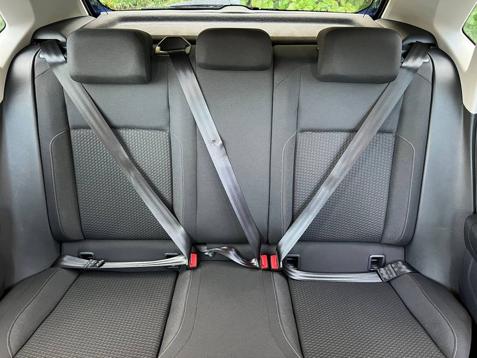 2018 Volkswagen Polo COMFORTLINE 1.0 TSI // APPLE CARPLAY/ANDROID AUTO // DUAL ZONE CLIMATE CONTROL // DIAMOND CUT ALLOYS €15,450