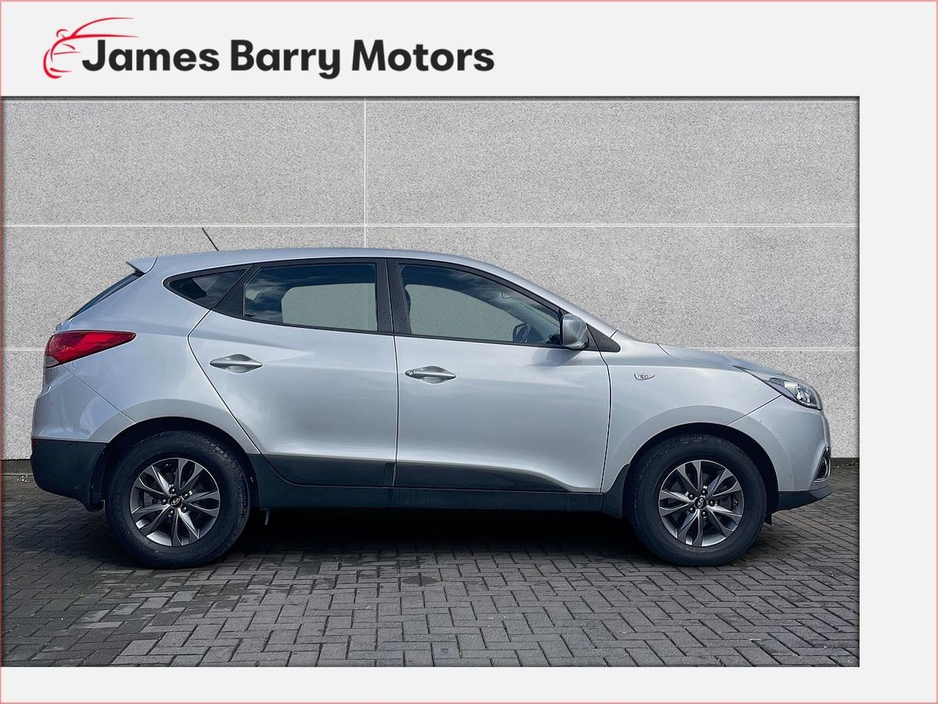 2014 Hyundai ix35 - image 24