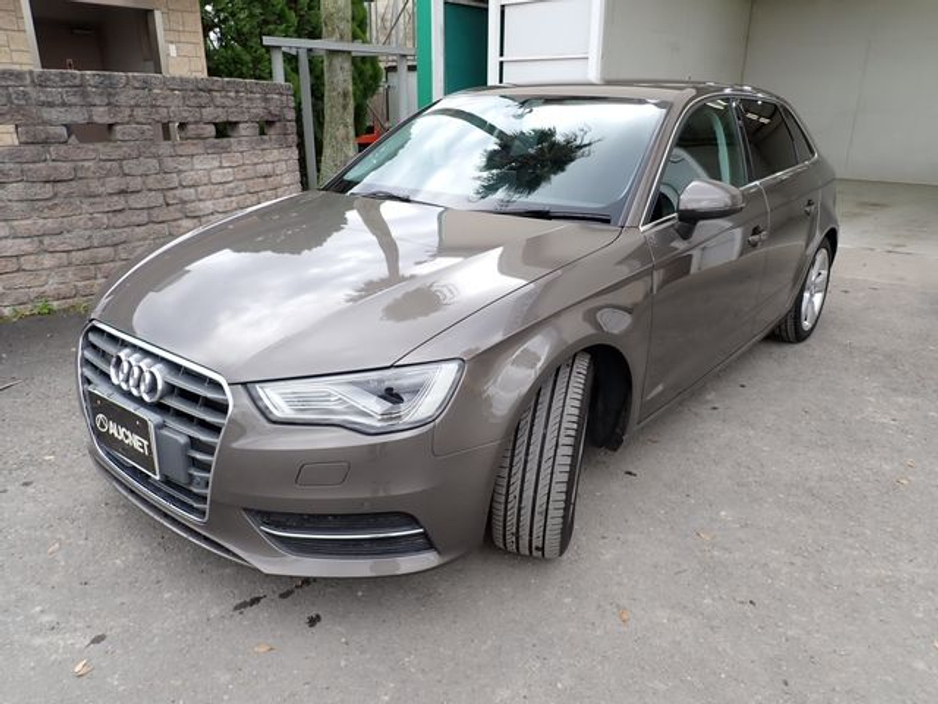 2015 Audi A3 - image 2