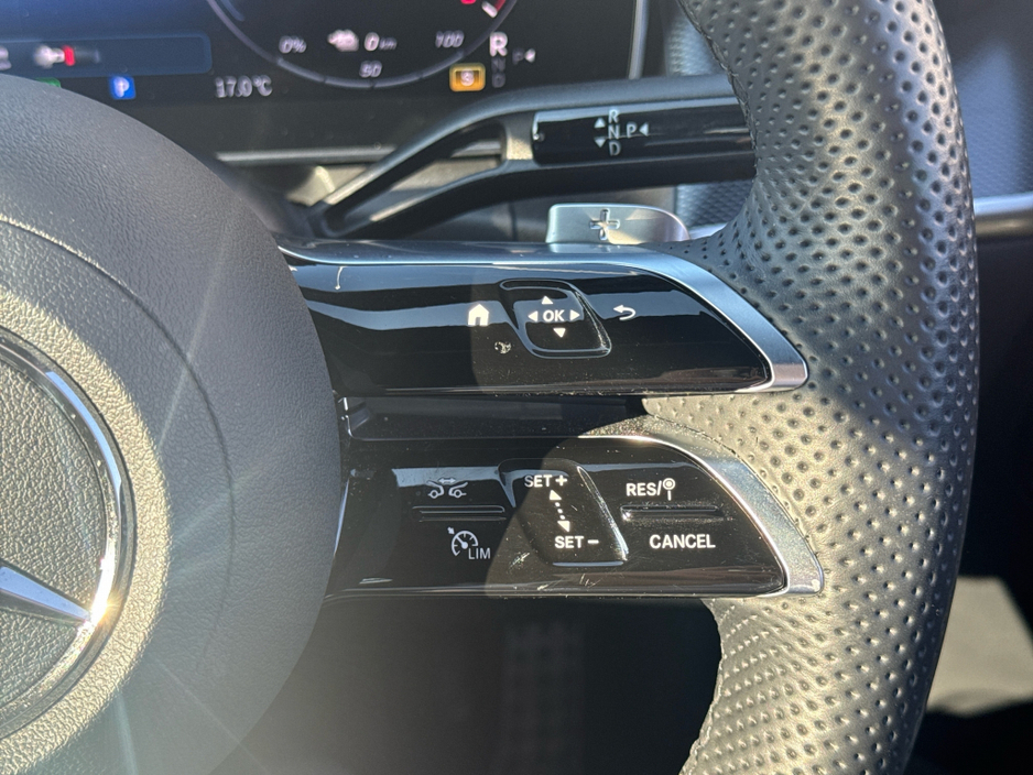 2025 Mercedes-Benz GLC Class - image 28