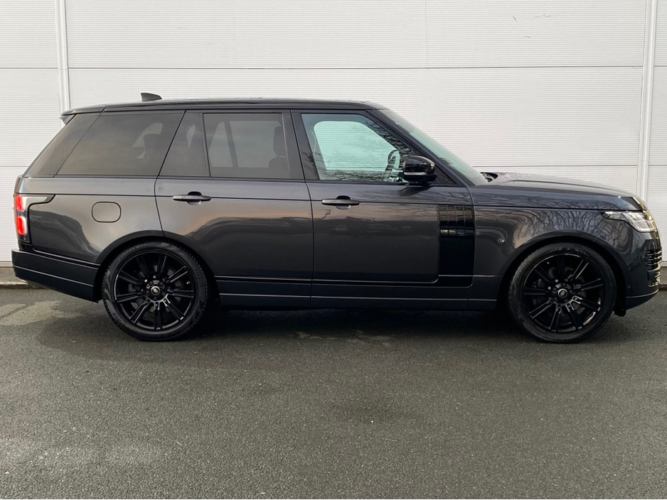 2020 Land Rover Range Rover RANGE ROVER P400e AUTOBIOGRAPHY €53,995