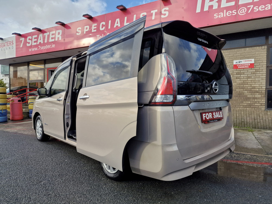 2017 Nissan Serena 2.0 PETROL HYBRID AUTOMATIC LOW MILEAGE