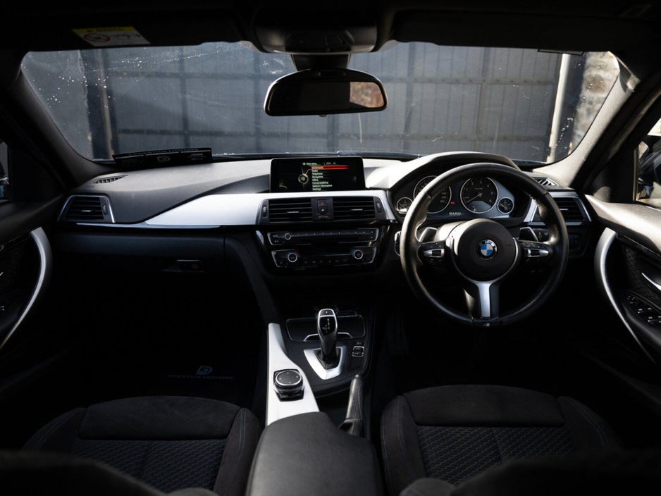 2015 BMW 3 Series - image 13