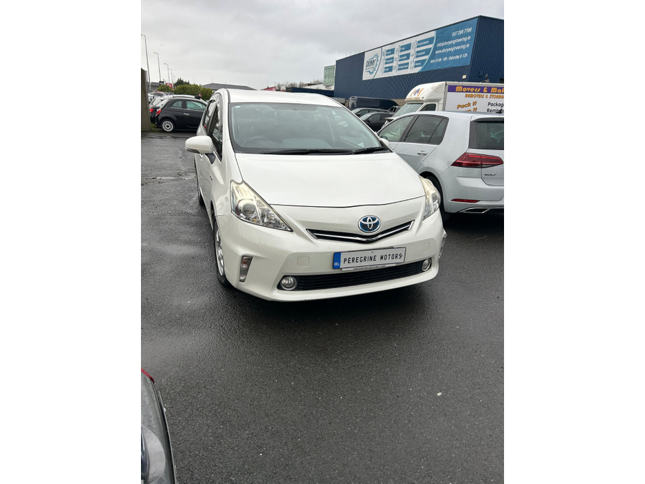 2014 Toyota Prius  €13,950