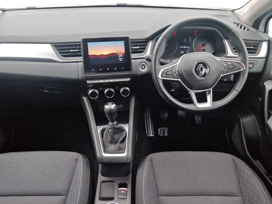 2024 Renault Captur - image 2