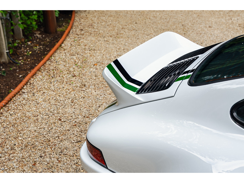 1988 Porsche 911 - image 8