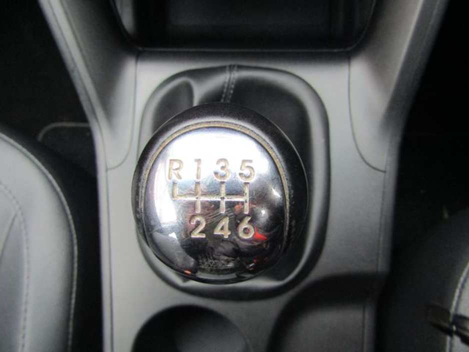 2015 Hyundai ix35 1.7 Executive 4DR €8,950