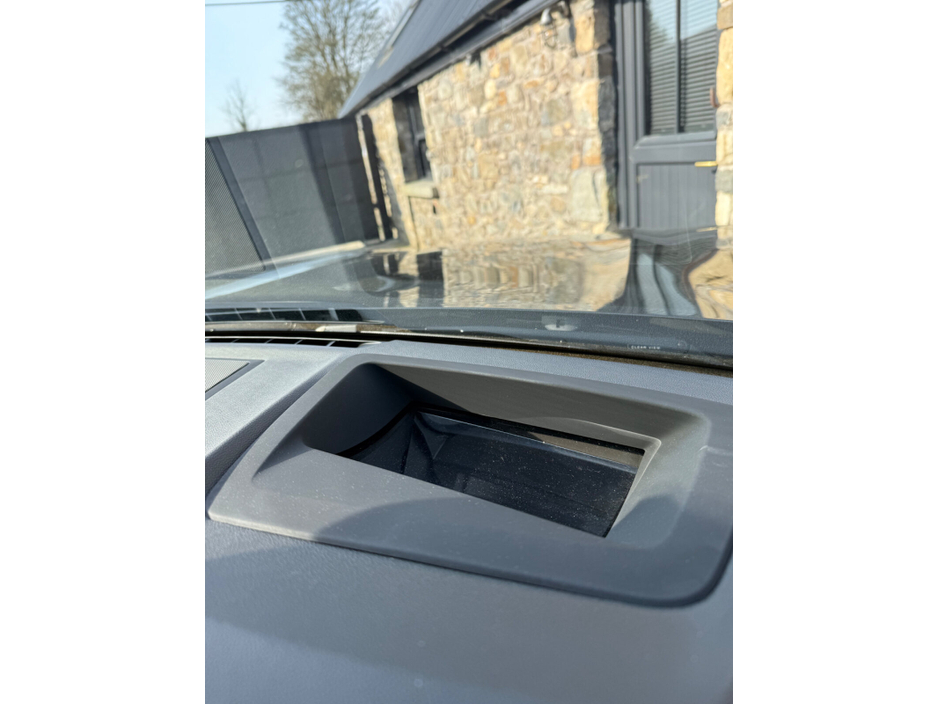 2020 BMW X3 - image 11