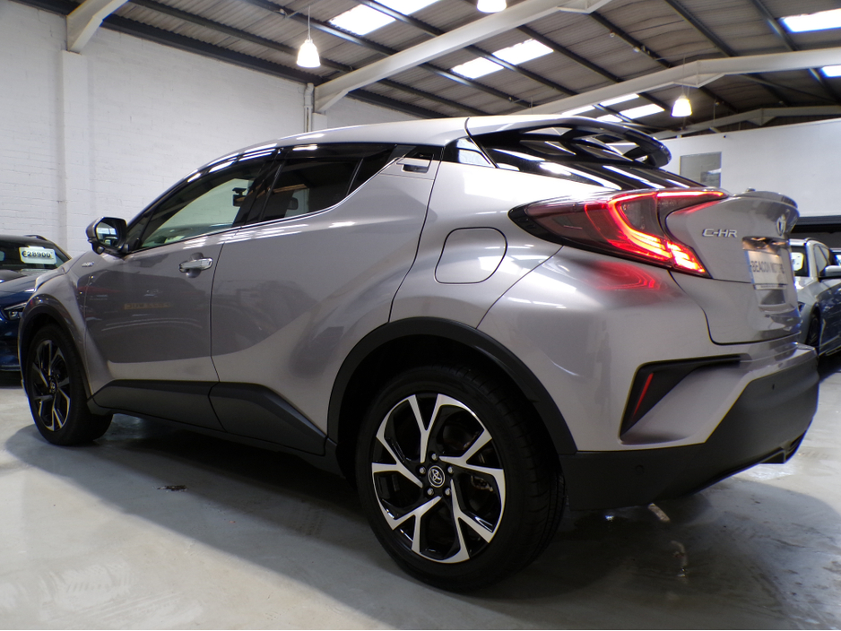 2018 Toyota C-HR 2018*32,000 MILES*HYBRID SPORT TOYOTA C-HR SELF CHARGING 1.8 AUTOMATIC*FANTASTIC CONDITION GREAT ON FUEL, POWER, COMFORT WITH A LOT OF SPACE ALL COMBINED FOR A FANTASTIC DRIVE. CAR COMES WITH FULL SAF €19,900