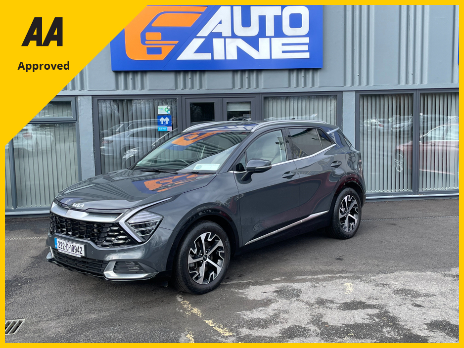 2022 Kia Sportage - image 3