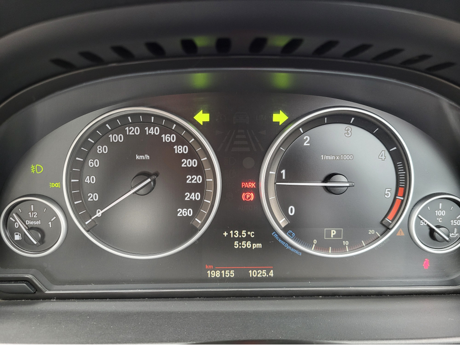 2011 BMW 5 Series - image 15