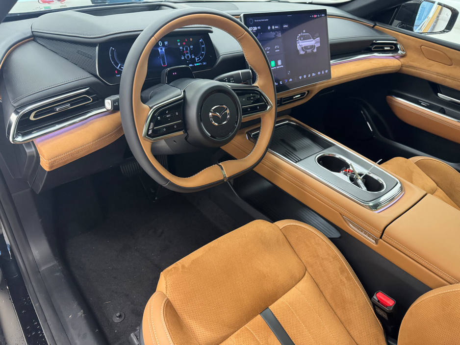 2026 Mazda Mazda6e - image 4