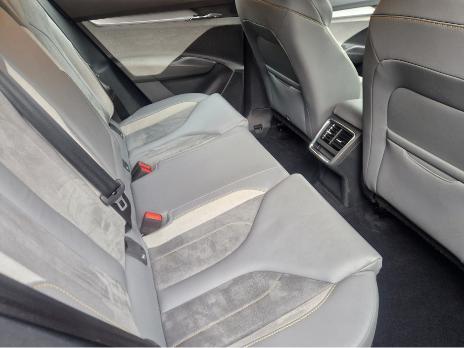 2023 Skoda Enyaq 82 KWH BIGGER BATTERY 80(125 KC) / LOUNGE / HALF-LEATHER / CAMERA / LANE ASSIST / 19" ALLOYS / *FINANCE OPTIONS AVAILABLE* €29,985