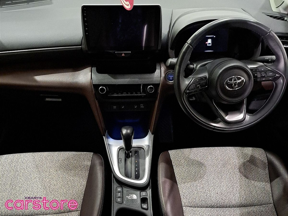 2021 Toyota Yaris Cross - image 11