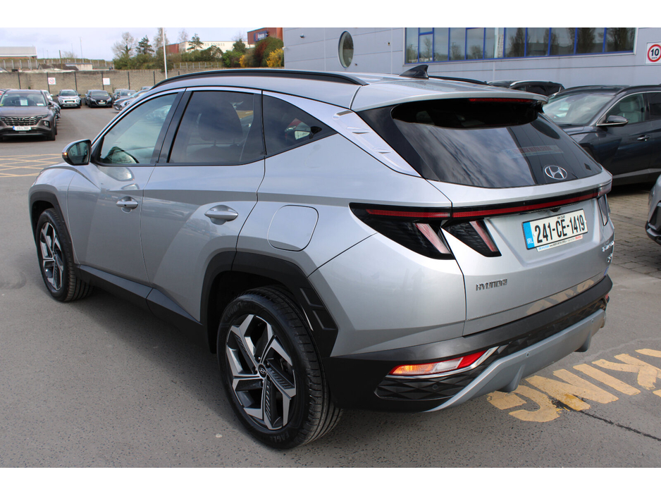 2024 Hyundai Tucson - image 3