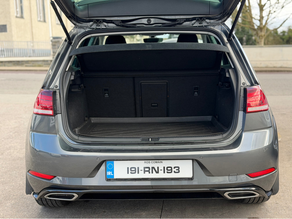 2019 Volkswagen Golf - image 10