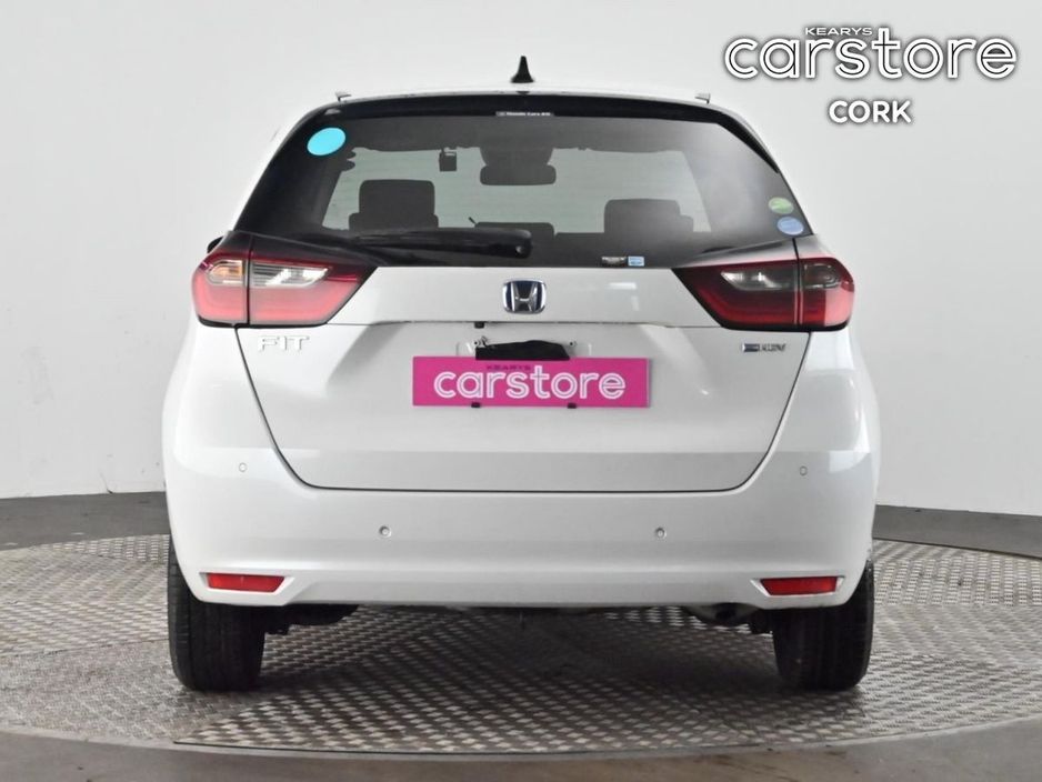 2020 Honda Fit - image 4
