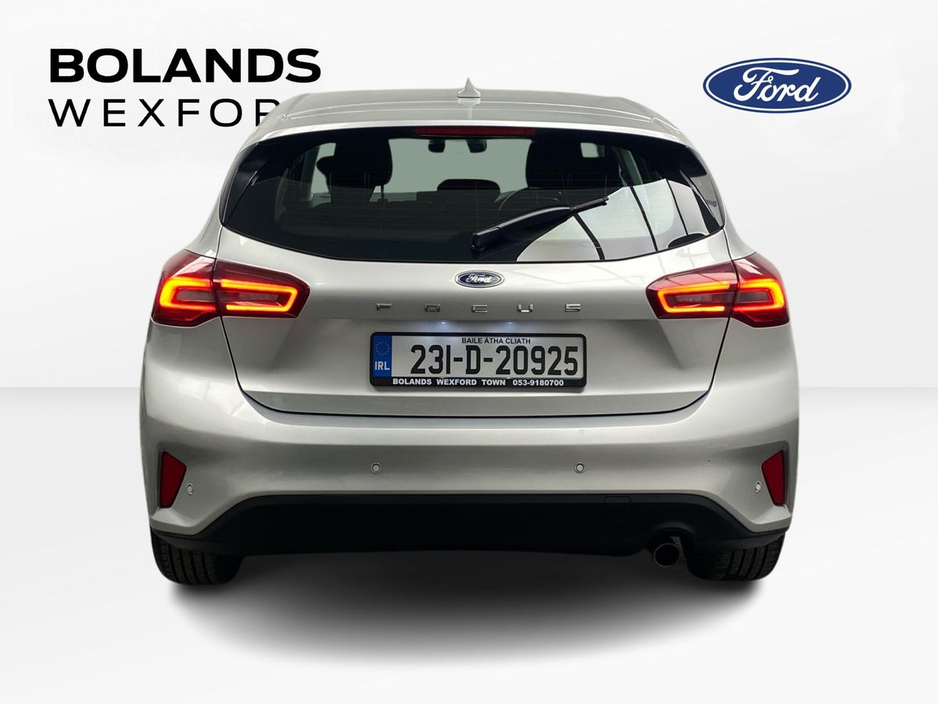 2023 Ford Focus - image 12