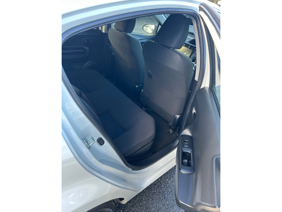 2019 Toyota Aqua 1.8 Hybrid €12,950