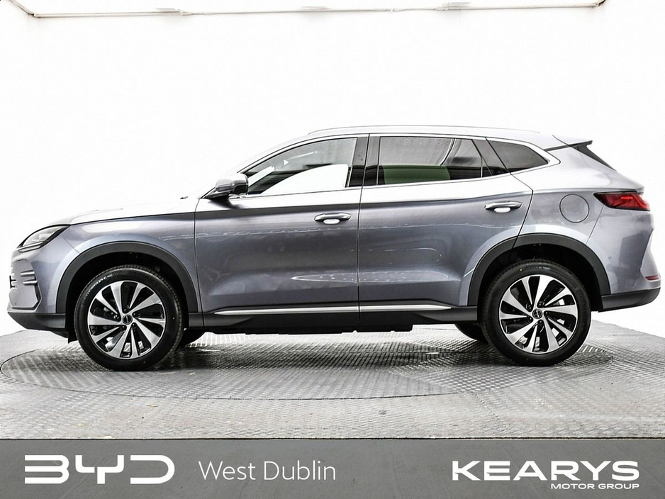 2025 BYD Seal U - image 4