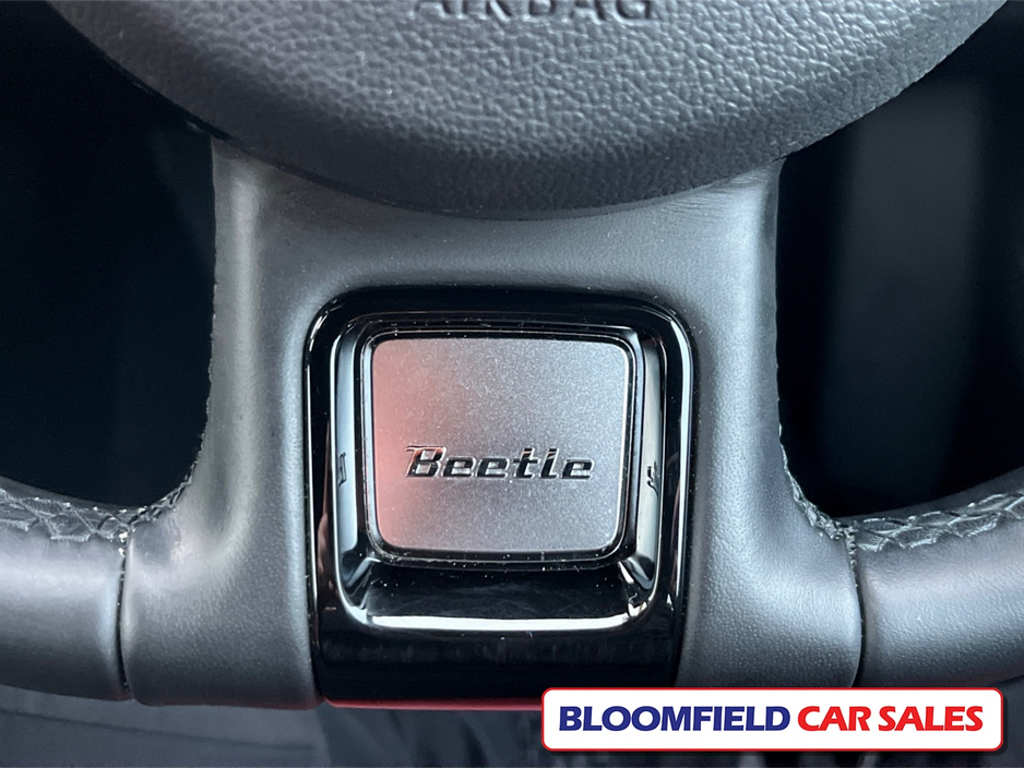 2019 Volkswagen Beetle - image 27