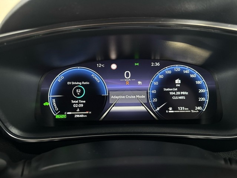 2024 Toyota Corolla - image 16