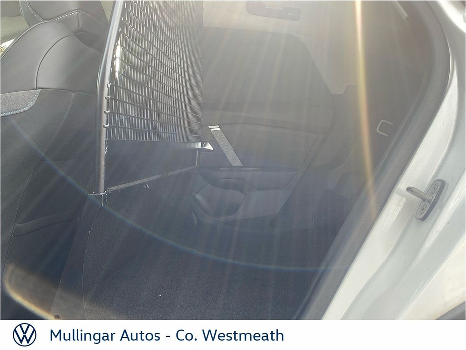 2024 Citroen C4 - image 7