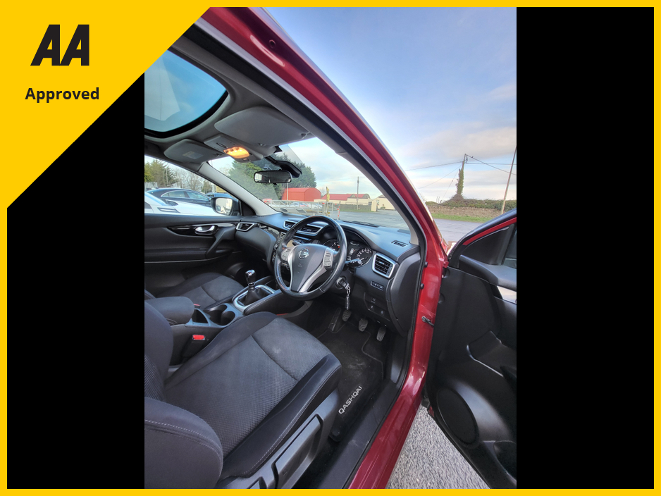 2016 Nissan Qashqai - image 3