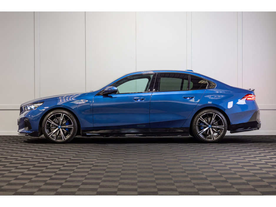 2025 BMW 5 Series 530e M Sport €64,950
