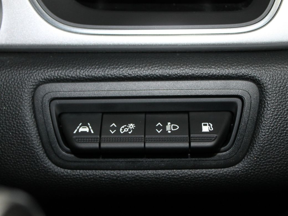 2021 Renault Captur E-tech P S Edition E-tech Plug-in Hybri €19,499