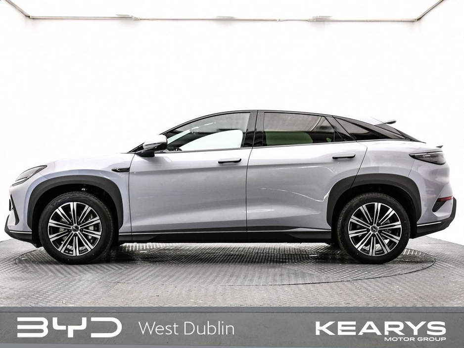 2026 BYD Sealion 7 - image 3