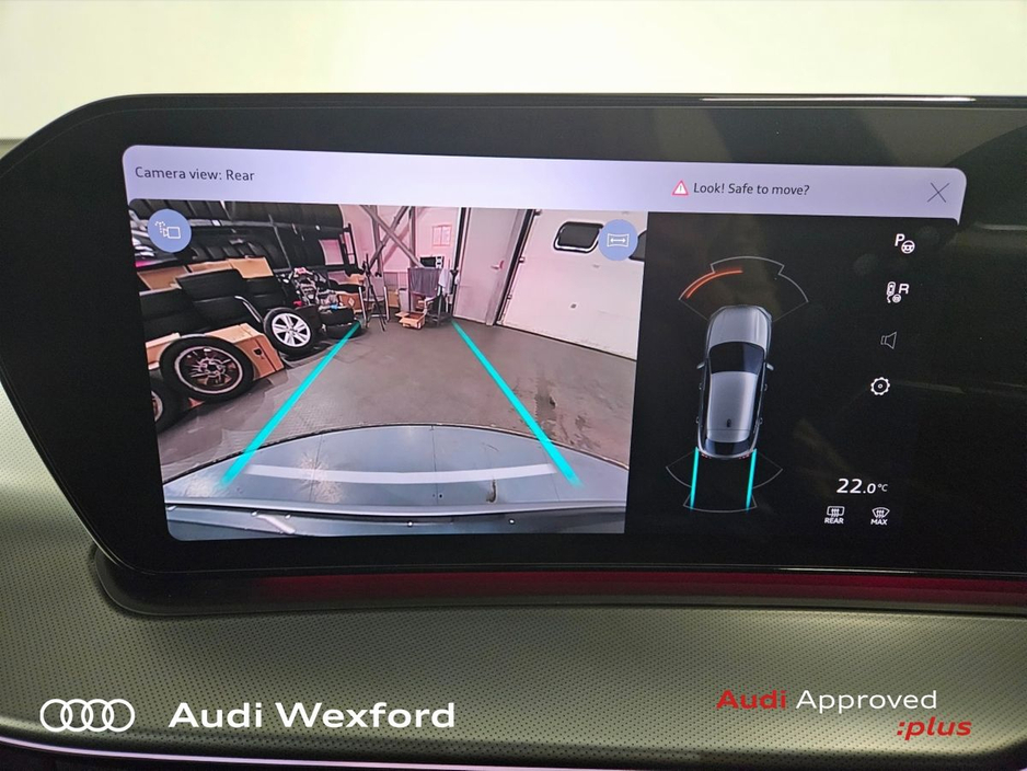 2026 Audi Q3 Audi Q3 Sportback S line e-hybrid 200 kW S tronic *NEW CAR AVAILABLE FOR IMMEDIATE DELIVERY* €63,575