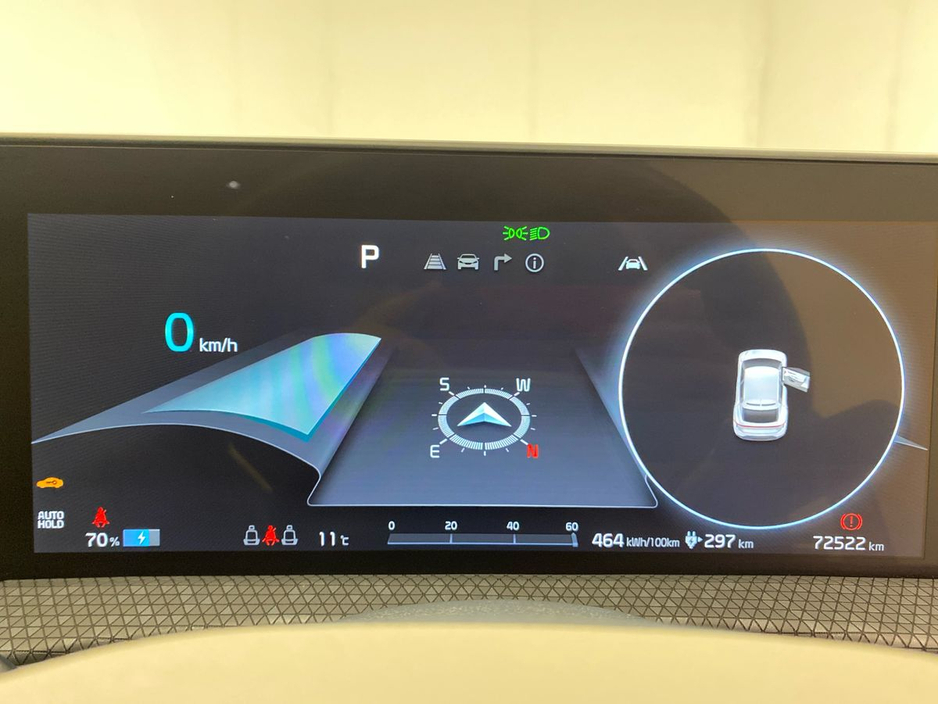 2022 Kia EV6 - image 16